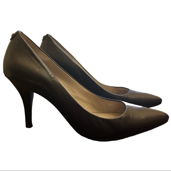 Michael Kors Shoes - Picture 1 of 7